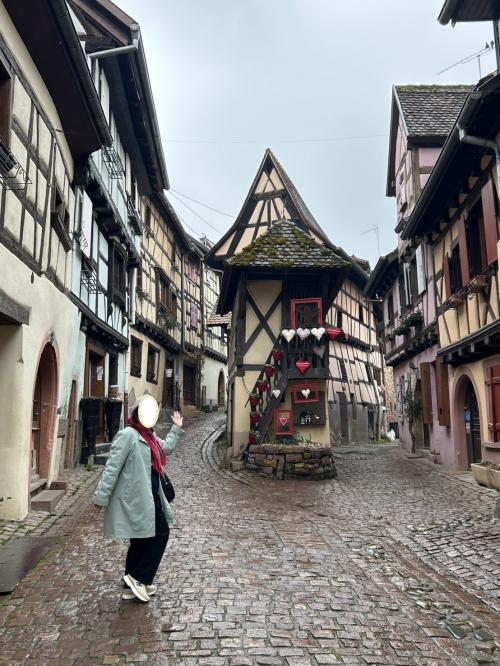 スイスの古都とフランスアルザスへの旅8日間★4日目①★エッギスハイム散策