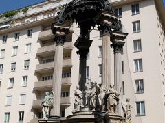 ホーアーマルクト
婚姻の泉 (Vermaehlungsbrunnen)